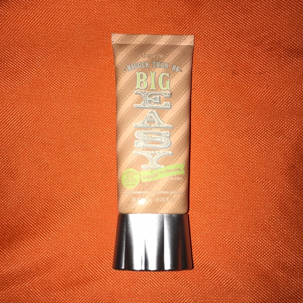 Benefit big easy foundation